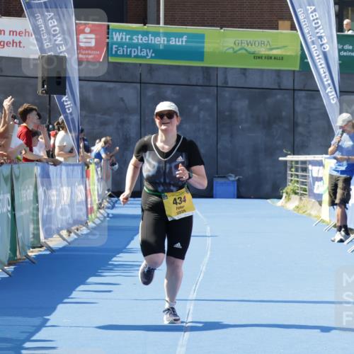 09.08.2026 - GEWOBA Citytriathlon Bremen Yannick Fuchs http://msf.ph/oto/9939472 09.08.2026 11:49:45 Ziel 434 meine-sportfotos.de