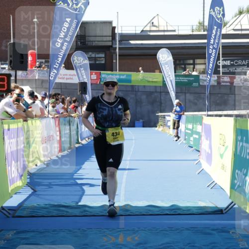 09.08.2026 - GEWOBA Citytriathlon Bremen Yannick Fuchs http://msf.ph/oto/9939478 09.08.2026 11:49:47 Ziel 434 meine-sportfotos.de