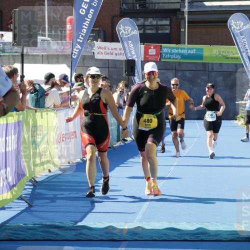 09.08.2026 - GEWOBA Citytriathlon Bremen Yannick Fuchs http://msf.ph/oto/9939509 09.08.2026 11:50:39 Ziel 199, 409, 480, 531 meine-sportfotos.de