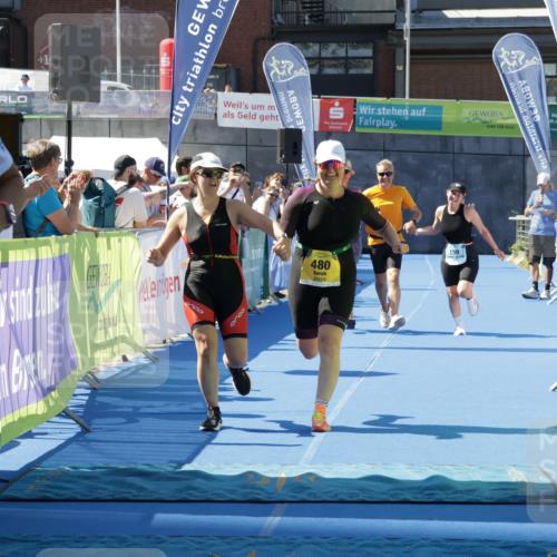 09.08.2026 - GEWOBA Citytriathlon Bremen Yannick Fuchs http://msf.ph/oto/9939511 09.08.2026 11:50:39 Ziel 199, 409, 480, 531 meine-sportfotos.de