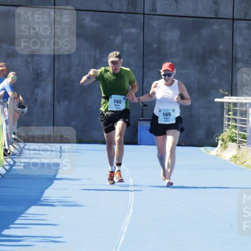 09.08.2026 - GEWOBA Citytriathlon Bremen Yannick Fuchs http://msf.ph/oto/9939564 09.08.2026 11:50:55 Ziel 165 meine-sportfotos.de