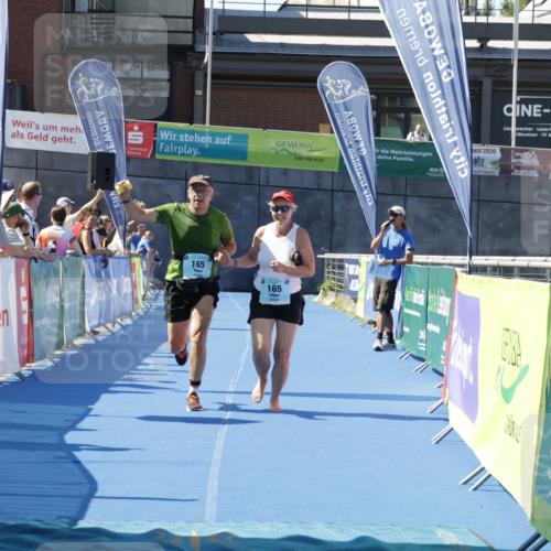 09.08.2026 - GEWOBA Citytriathlon Bremen Yannick Fuchs http://msf.ph/oto/9939572 09.08.2026 11:50:59 Ziel 165 meine-sportfotos.de