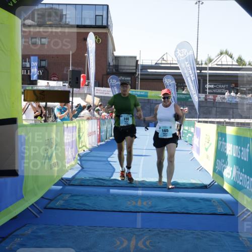 09.08.2026 - GEWOBA Citytriathlon Bremen Yannick Fuchs http://msf.ph/oto/9939584 09.08.2026 11:51:01 Ziel 165 meine-sportfotos.de