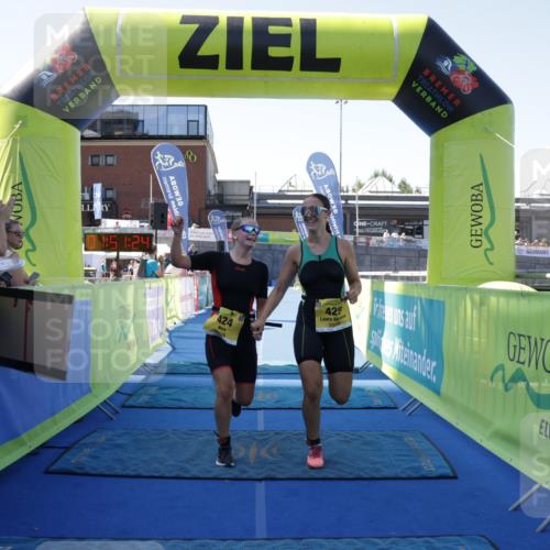 09.08.2026 - GEWOBA Citytriathlon Bremen Yannick Fuchs http://msf.ph/oto/9939657 09.08.2026 11:51:28 Ziel 424, 425, 435 meine-sportfotos.de