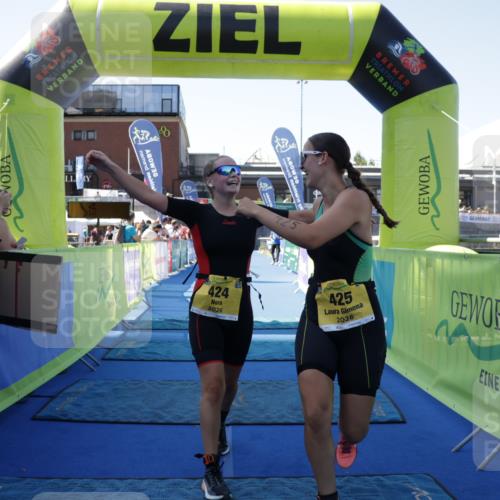 09.08.2026 - GEWOBA Citytriathlon Bremen Yannick Fuchs http://msf.ph/oto/9939665 09.08.2026 11:51:28 Ziel 424, 425, 435 meine-sportfotos.de