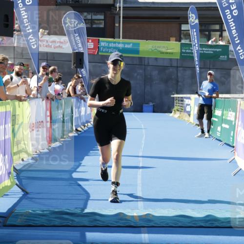 09.08.2026 - GEWOBA Citytriathlon Bremen Yannick Fuchs http://msf.ph/oto/9939689 09.08.2026 11:51:34 Ziel 435 meine-sportfotos.de