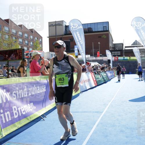 09.08.2026 - GEWOBA Citytriathlon Bremen Yannick Fuchs http://msf.ph/oto/9939727 09.08.2026 15:33:41 Ziel 463, 467 meine-sportfotos.de