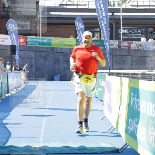 09.08.2026 - GEWOBA Citytriathlon Bremen Yannick Fuchs http://msf.ph/oto/9939735 09.08.2026 11:52:21 Ziel 399 meine-sportfotos.de