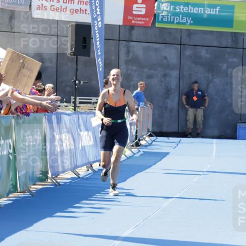 09.08.2026 - GEWOBA Citytriathlon Bremen Yannick Fuchs http://msf.ph/oto/9939772 09.08.2026 11:54:03 Ziel 490 meine-sportfotos.de