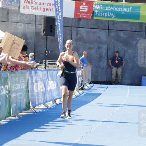 09.08.2026 - GEWOBA Citytriathlon Bremen Yannick Fuchs http://msf.ph/oto/9939775 09.08.2026 11:54:03 Ziel 490 meine-sportfotos.de