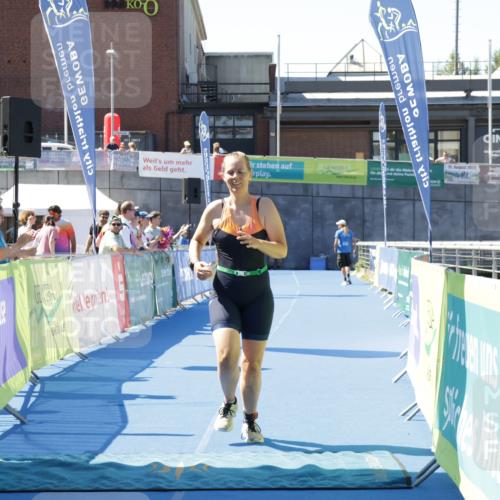 09.08.2026 - GEWOBA Citytriathlon Bremen Yannick Fuchs http://msf.ph/oto/9939780 09.08.2026 11:54:08 Ziel 490 meine-sportfotos.de