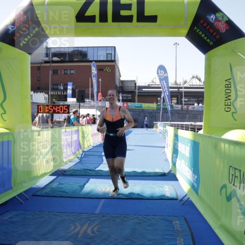 09.08.2026 - GEWOBA Citytriathlon Bremen Yannick Fuchs http://msf.ph/oto/9939784 09.08.2026 11:54:09 Ziel 490 meine-sportfotos.de