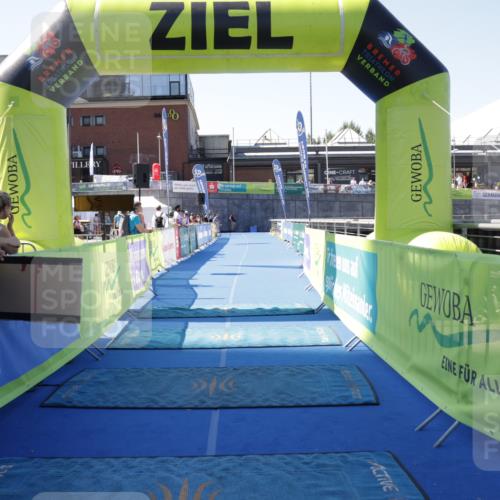 09.08.2026 - GEWOBA Citytriathlon Bremen Yannick Fuchs http://msf.ph/oto/9939829 09.08.2026 11:55:10 Ziel  meine-sportfotos.de