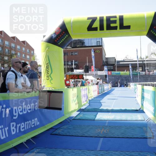 09.08.2026 - GEWOBA Citytriathlon Bremen Yannick Fuchs http://msf.ph/oto/9939831 09.08.2026 11:55:22 Ziel  meine-sportfotos.de