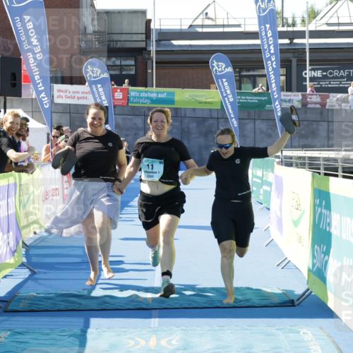 09.08.2026 - GEWOBA Citytriathlon Bremen Yannick Fuchs http://msf.ph/oto/9939842 09.08.2026 11:56:11 Ziel 11 meine-sportfotos.de