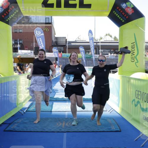 09.08.2026 - GEWOBA Citytriathlon Bremen Yannick Fuchs http://msf.ph/oto/9939846 09.08.2026 11:56:12 Ziel 11 meine-sportfotos.de