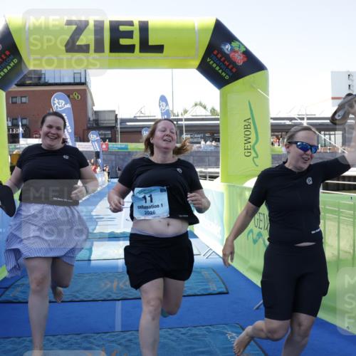 09.08.2026 - GEWOBA Citytriathlon Bremen Yannick Fuchs http://msf.ph/oto/9939848 09.08.2026 11:56:12 Ziel 11 meine-sportfotos.de