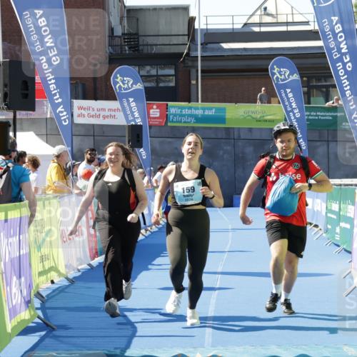 09.08.2026 - GEWOBA Citytriathlon Bremen Yannick Fuchs http://msf.ph/oto/9939896 09.08.2026 11:56:59 Ziel 159, 512 meine-sportfotos.de