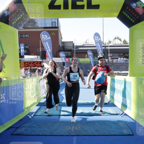 09.08.2026 - GEWOBA Citytriathlon Bremen Yannick Fuchs http://msf.ph/oto/9939900 09.08.2026 11:57:00 Ziel 159, 512 meine-sportfotos.de