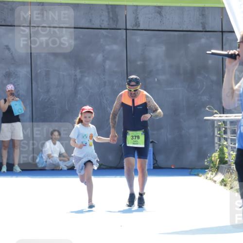 09.08.2026 - GEWOBA Citytriathlon Bremen Yannick Fuchs http://msf.ph/oto/9939901 09.08.2026 15:34:50 Ziel  meine-sportfotos.de