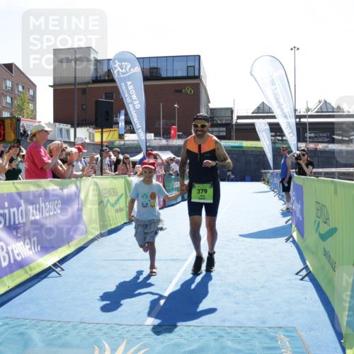 09.08.2026 - GEWOBA Citytriathlon Bremen Yannick Fuchs http://msf.ph/oto/9939929 09.08.2026 15:35:00 Ziel 379 meine-sportfotos.de