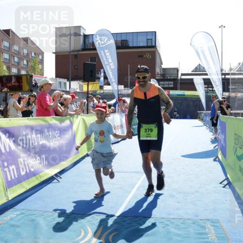 09.08.2026 - GEWOBA Citytriathlon Bremen Yannick Fuchs http://msf.ph/oto/9939932 09.08.2026 15:35:00 Ziel 379 meine-sportfotos.de
