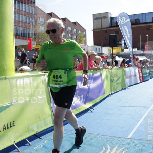 09.08.2026 - GEWOBA Citytriathlon Bremen Yannick Fuchs http://msf.ph/oto/9939977 09.08.2026 15:35:22 Ziel 440, 464 meine-sportfotos.de