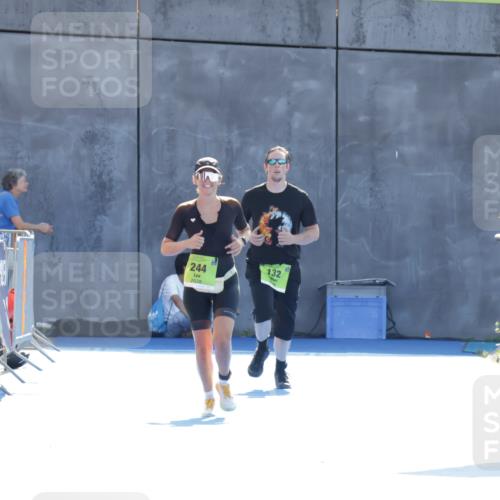 09.08.2026 - GEWOBA Citytriathlon Bremen Yannick Fuchs http://msf.ph/oto/9939982 09.08.2026 15:35:25 Ziel 464 meine-sportfotos.de
