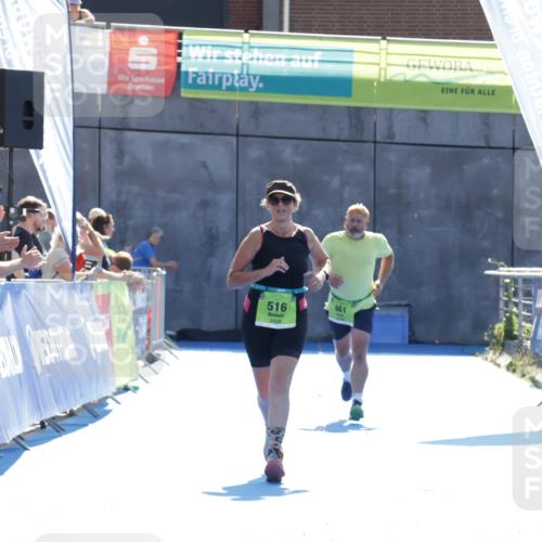 09.08.2026 - GEWOBA Citytriathlon Bremen Yannick Fuchs http://msf.ph/oto/9940023 09.08.2026 15:35:42 Ziel  meine-sportfotos.de