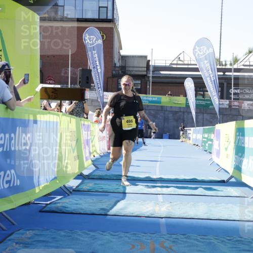 09.08.2026 - GEWOBA Citytriathlon Bremen Yannick Fuchs http://msf.ph/oto/9940034 09.08.2026 12:01:23 Ziel 466 meine-sportfotos.de