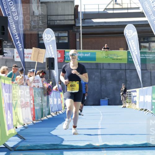 09.08.2026 - GEWOBA Citytriathlon Bremen Yannick Fuchs http://msf.ph/oto/9940049 09.08.2026 12:01:35 Ziel 441 meine-sportfotos.de