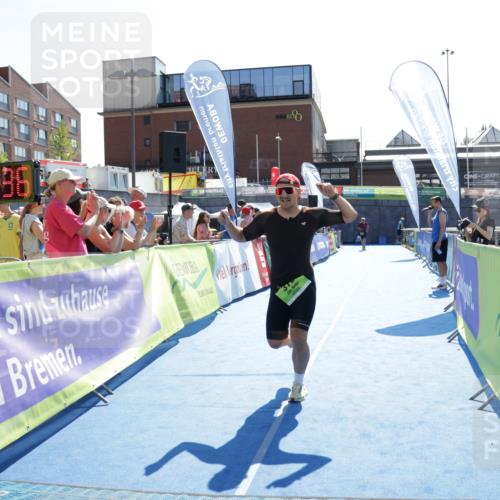 09.08.2026 - GEWOBA Citytriathlon Bremen Yannick Fuchs http://msf.ph/oto/9940080 09.08.2026 15:35:59 Ziel 372 meine-sportfotos.de