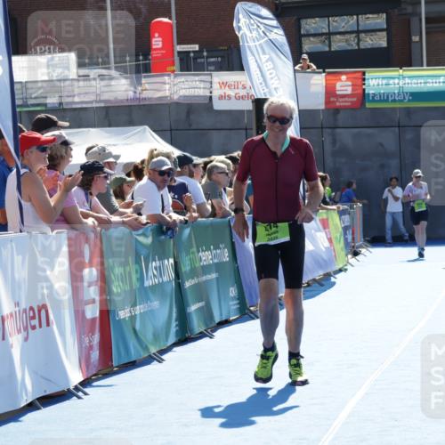 09.08.2026 - GEWOBA Citytriathlon Bremen Yannick Fuchs http://msf.ph/oto/9940103 09.08.2026 15:36:07 Ziel 474 meine-sportfotos.de