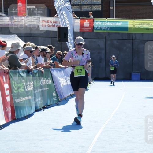 09.08.2026 - GEWOBA Citytriathlon Bremen Yannick Fuchs http://msf.ph/oto/9940130 09.08.2026 15:36:16 Ziel 259 meine-sportfotos.de