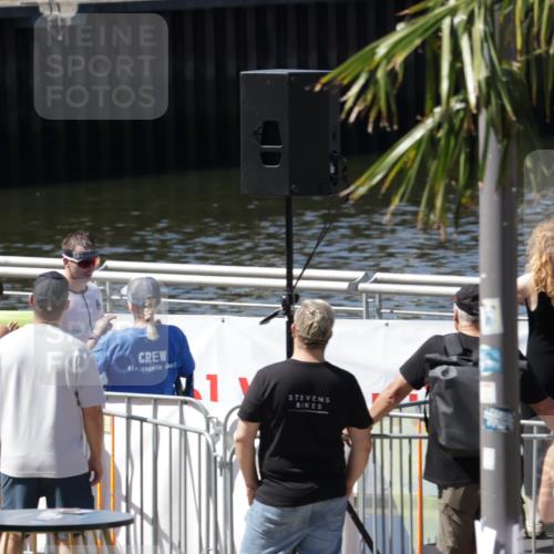 09.08.2026 - GEWOBA Citytriathlon Bremen Yannick Fuchs http://msf.ph/oto/9940141 09.08.2026 13:20:05 Ziel  meine-sportfotos.de