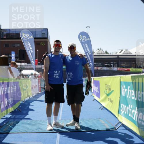 09.08.2026 - GEWOBA Citytriathlon Bremen Yannick Fuchs http://msf.ph/oto/9940228 09.08.2026 13:29:10 Ziel  meine-sportfotos.de