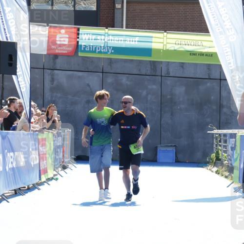 09.08.2026 - GEWOBA Citytriathlon Bremen Yannick Fuchs http://msf.ph/oto/9940281 09.08.2026 15:37:23 Ziel  meine-sportfotos.de