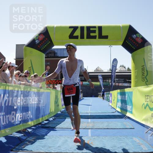09.08.2026 - GEWOBA Citytriathlon Bremen Yannick Fuchs http://msf.ph/oto/9940282 09.08.2026 13:32:17 Ziel 684 meine-sportfotos.de