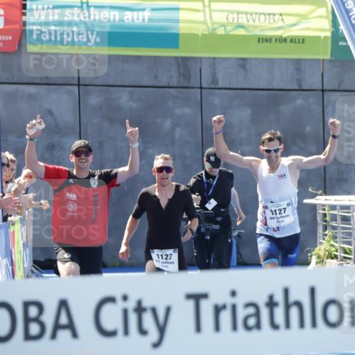09.08.2026 - GEWOBA Citytriathlon Bremen Yannick Fuchs http://msf.ph/oto/9940331 09.08.2026 13:39:27 Ziel 1127 meine-sportfotos.de