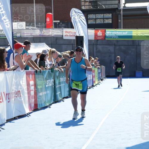09.08.2026 - GEWOBA Citytriathlon Bremen Yannick Fuchs http://msf.ph/oto/9940361 09.08.2026 15:38:27 Ziel 501 meine-sportfotos.de