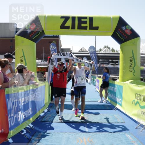 09.08.2026 - GEWOBA Citytriathlon Bremen Yannick Fuchs http://msf.ph/oto/9940364 09.08.2026 13:39:33 Ziel 1127 meine-sportfotos.de