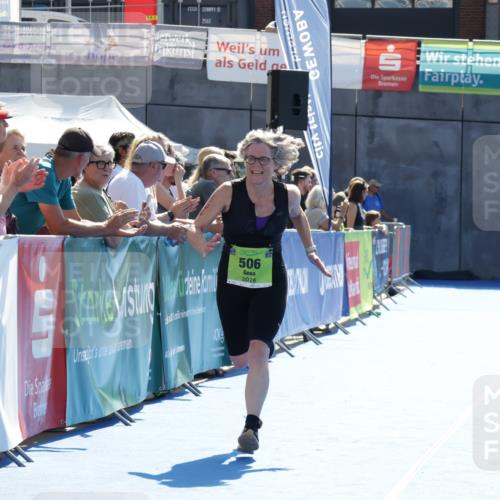 09.08.2026 - GEWOBA Citytriathlon Bremen Yannick Fuchs http://msf.ph/oto/9940400 09.08.2026 15:38:51 Ziel 506 meine-sportfotos.de