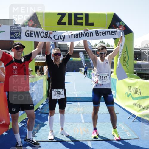 09.08.2026 - GEWOBA Citytriathlon Bremen Yannick Fuchs http://msf.ph/oto/9940411 09.08.2026 13:39:40 Ziel  meine-sportfotos.de