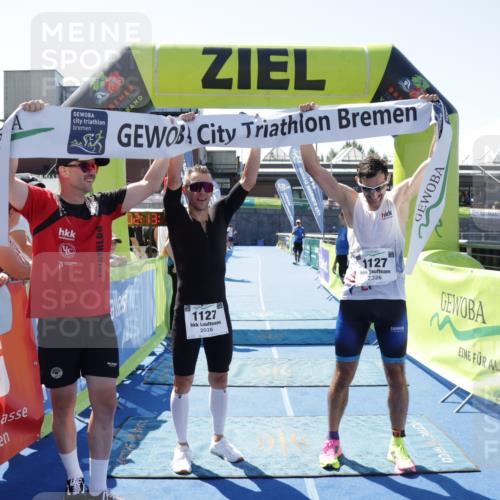 09.08.2026 - GEWOBA Citytriathlon Bremen Yannick Fuchs http://msf.ph/oto/9940416 09.08.2026 13:39:40 Ziel  meine-sportfotos.de