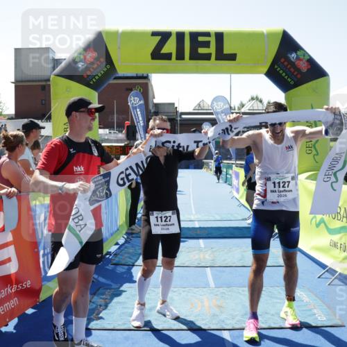 09.08.2026 - GEWOBA Citytriathlon Bremen Yannick Fuchs http://msf.ph/oto/9940418 09.08.2026 13:39:41 Ziel  meine-sportfotos.de