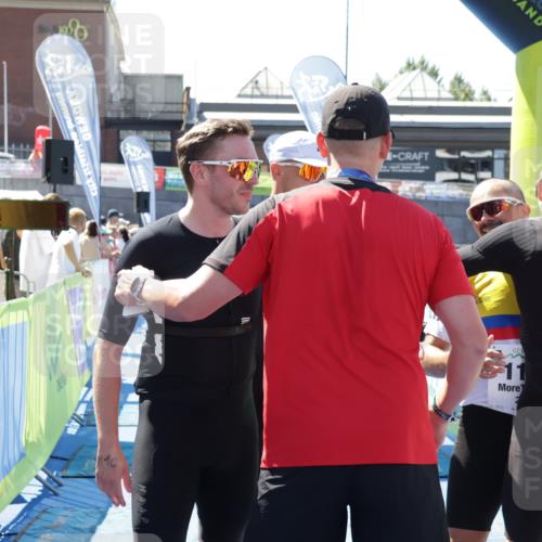 09.08.2026 - GEWOBA Citytriathlon Bremen Yannick Fuchs http://msf.ph/oto/9940450 09.08.2026 13:40:03 Ziel 757 meine-sportfotos.de