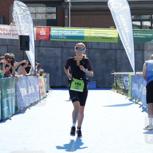 09.08.2026 - GEWOBA Citytriathlon Bremen Yannick Fuchs http://msf.ph/oto/9940476 09.08.2026 15:39:33 Ziel 194, 209 meine-sportfotos.de