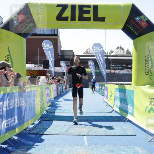 09.08.2026 - GEWOBA Citytriathlon Bremen Yannick Fuchs http://msf.ph/oto/9940488 09.08.2026 13:41:00 Ziel 803 meine-sportfotos.de