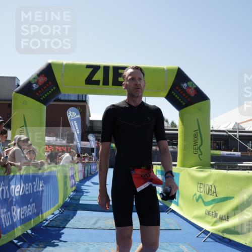 09.08.2026 - GEWOBA Citytriathlon Bremen Yannick Fuchs http://msf.ph/oto/9940504 09.08.2026 13:41:03 Ziel 803 meine-sportfotos.de