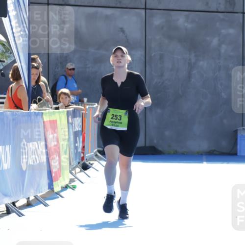 09.08.2026 - GEWOBA Citytriathlon Bremen Yannick Fuchs http://msf.ph/oto/9940557 09.08.2026 15:39:59 Ziel 219 meine-sportfotos.de